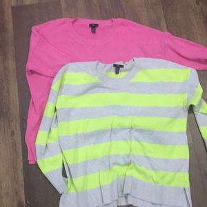 Lot of 2 XXL Gap sweaters